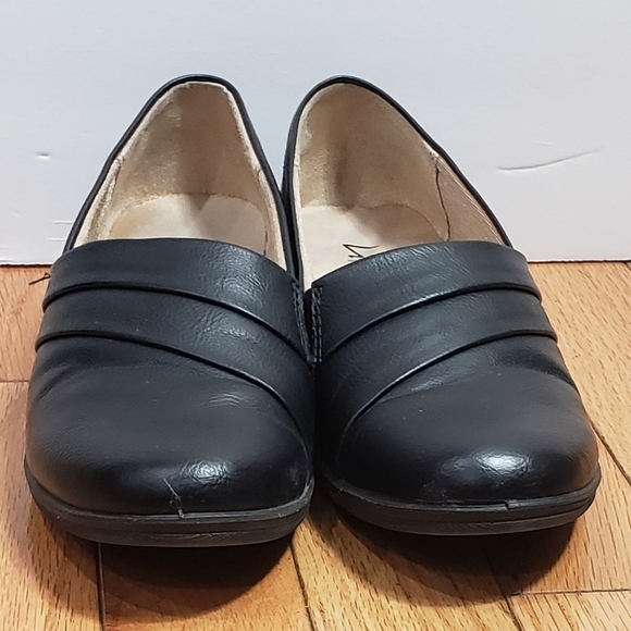 Life Stride Velocity 2.0 Walking Shoe - Picture 2 of 8